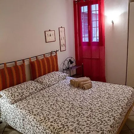 Pink House In Center